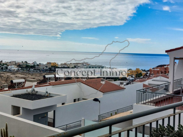 duplex-en-venta-en-calle-playa-de-diego-hernandez-1-big-1