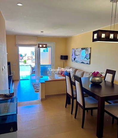 casa-o-chalet-independiente-en-venta-en-la-caleta-big-9