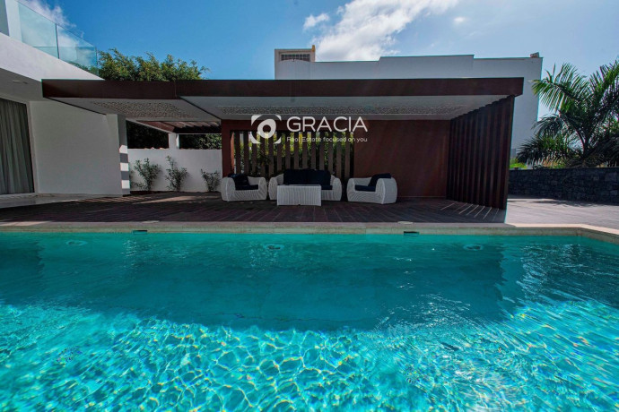 casa-o-chalet-en-venta-en-avenida-kurt-konrad-mayer-big-10