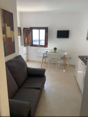 Piso en venta en calle Universidad de la Laguna, 11 (ref. 103591048)