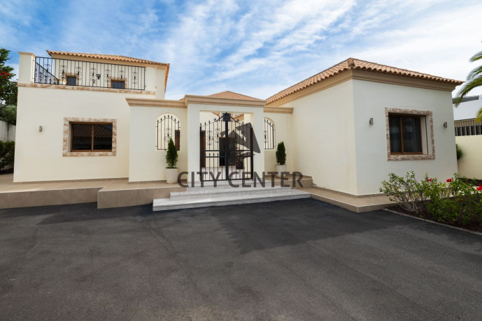 casa-o-chalet-independiente-en-venta-en-la-caleta-big-26