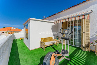 Casa o chalet independiente en venta en San Eugenio Alto (ref. 8607)