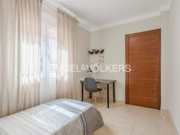 casa-o-chalet-en-venta-en-los-cristianos-big-22