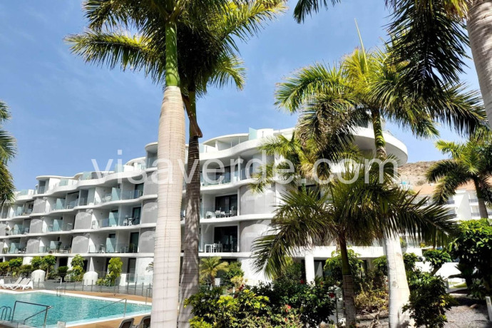 piso-en-venta-en-avenida-el-palm-mar-2-big-0