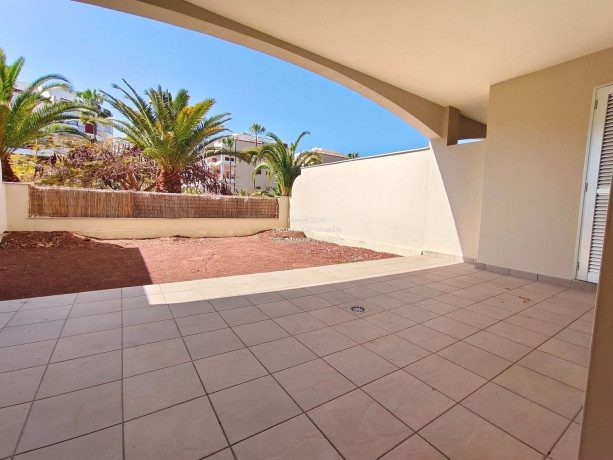 piso-en-venta-en-palm-mar-big-12