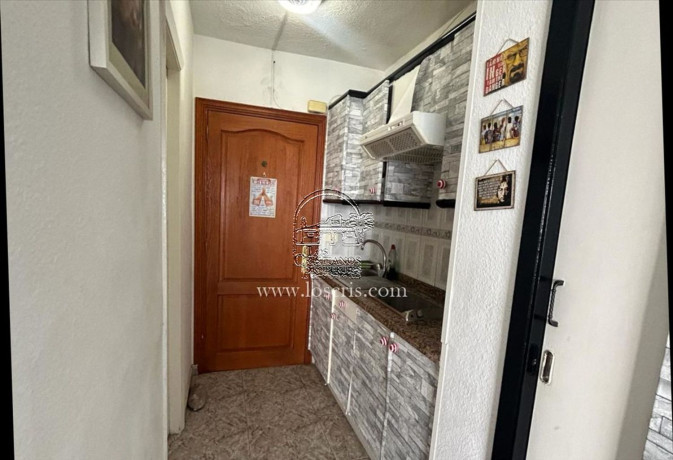 estudio-en-venta-en-comodoro-los-cristianos-16-big-7