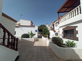 Dúplex en venta en Costa del Silencio-Las Galletas (ref. 435-CDSc)