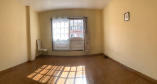 Piso en venta en calle Fuerteventura, 28 (ref. 104285885)