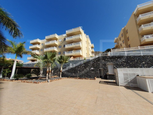 piso-en-venta-en-palm-mar-big-14