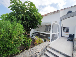 Chalet pareado en venta en calle los Cardones