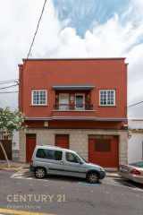 Chalet pareado en venta en calle San Pedro Arriba