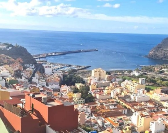 san-sebastian-de-la-gomera-big-1