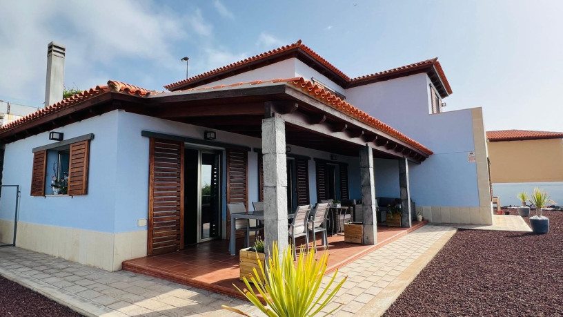 casa-o-chalet-independiente-en-venta-en-calle-fuerteventura-big-23