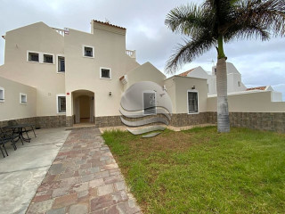 Casa o chalet independiente en venta en calle el Almendro (ref. 03899)
