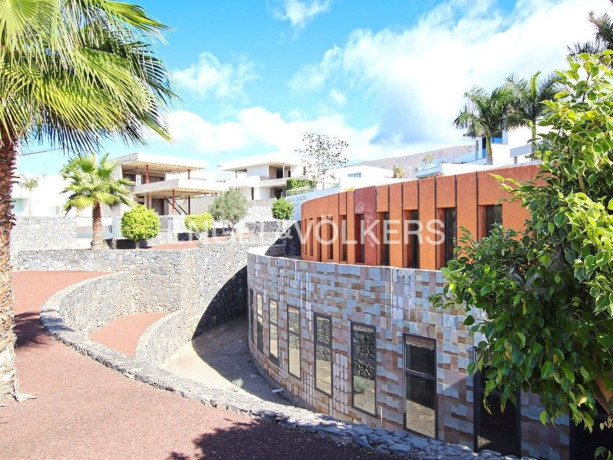 casa-o-chalet-en-venta-en-la-caleta-big-3