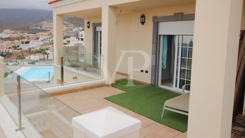 chalet-pareado-en-venta-en-calle-vista-bella-big-4