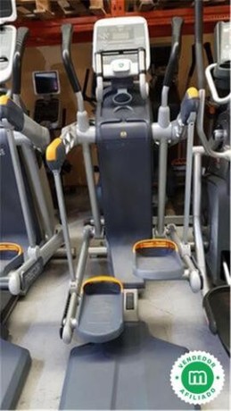 precor-amt-p80-step-eliptica-gimnasio-big-3