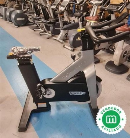 bicicleta-spinning-technogym-cycle-big-1