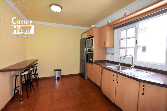 chalet-adosado-en-venta-en-casco-urbano-big-11