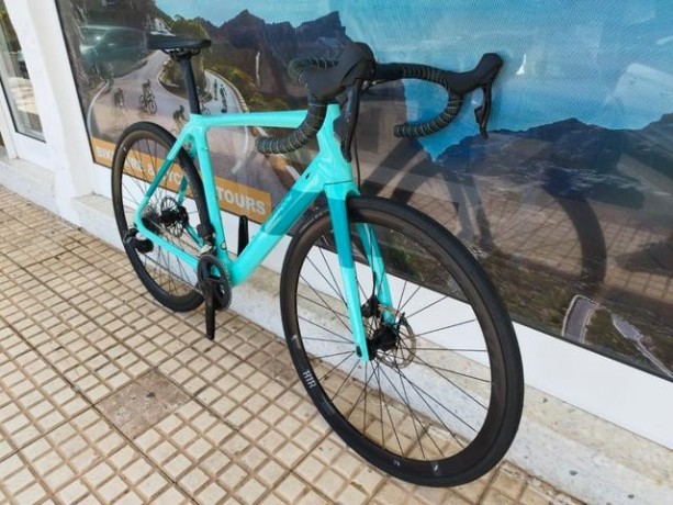 bianchi-infinito-cv-sram-rival-big-2