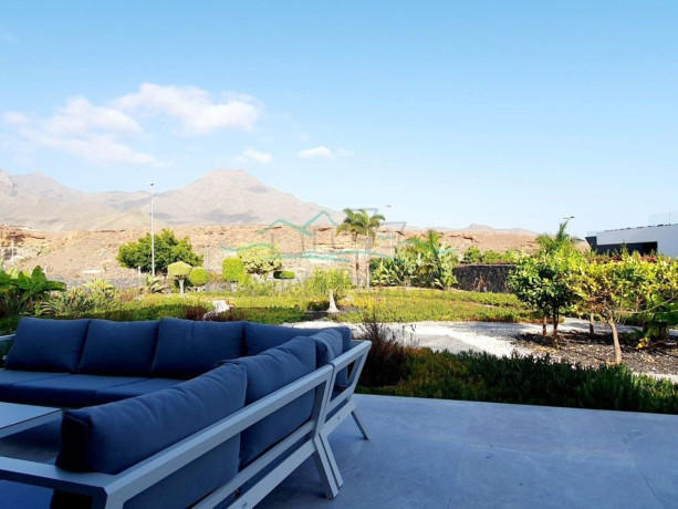 casa-o-chalet-en-venta-en-la-caleta-big-18