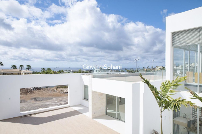 casa-o-chalet-independiente-en-venta-en-la-caleta-big-13