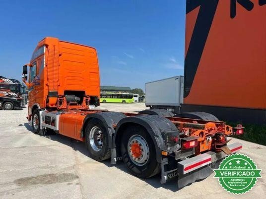 volvo-fh-460-6x2-43m-entre-ejes-big-7