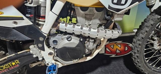 husqvarna-te-big-3