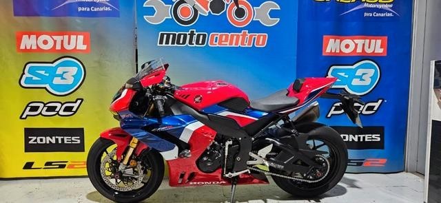 honda-cbr1000rr-big-1