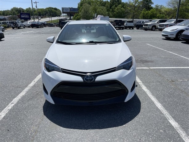 i-would-like-to-sell-my-2019-toyota-corolla-le-big-1