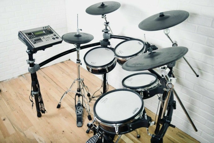 roland-td-20s-v-pro-electronic-drum-set-big-2