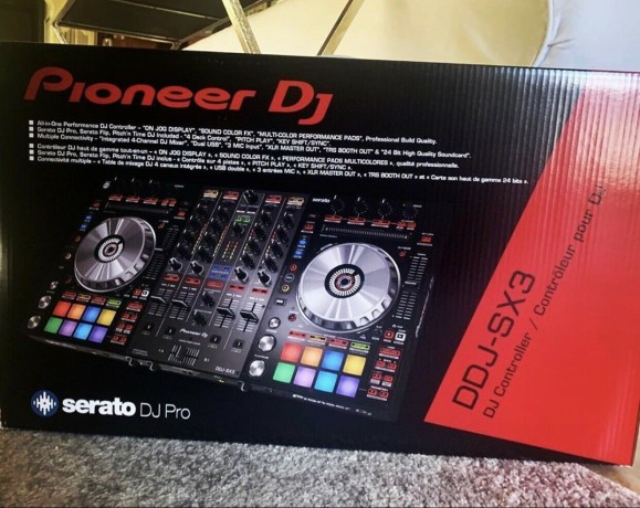 pioneer-dj-ddj-sx3-serato-dj-pro-controller-mixer-big-3