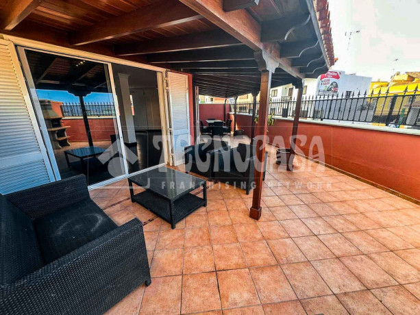 chalet-adosado-en-venta-en-la-cruz-big-1