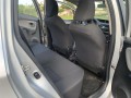 toyota-yaris-100cv-small-17