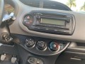 toyota-yaris-100cv-small-14