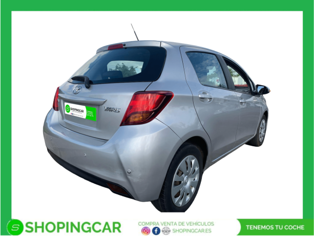 toyota-yaris-100cv-big-6