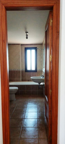 chalet-pareado-en-venta-en-calle-marruecos-50-ref-101417670-big-8