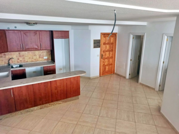 duplex-en-venta-en-avenida-eugenio-dominguez-alfonso-big-3