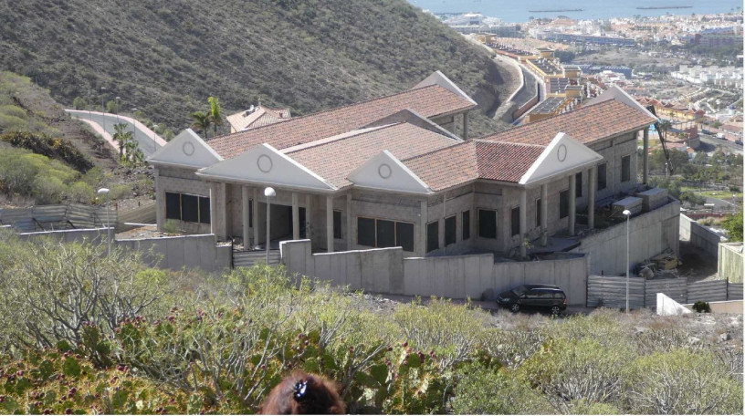 casa-o-chalet-independiente-en-venta-en-calle-ceuta-big-0