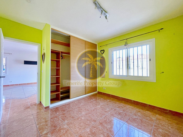 casa-o-chalet-independiente-en-venta-en-calle-taoro-big-9