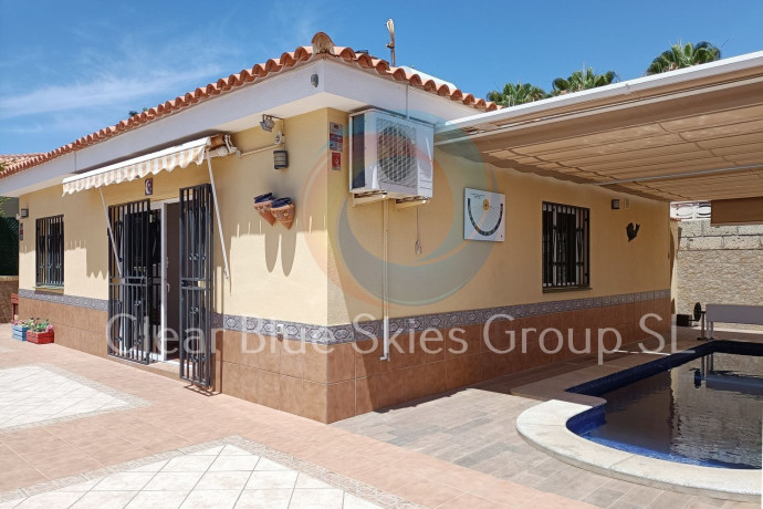 casa-o-chalet-independiente-en-venta-en-sueno-azul-big-0