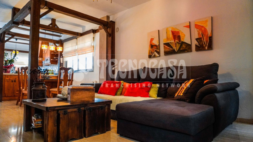 casa-o-chalet-independiente-en-venta-en-avenida-kurt-konrad-mayer-big-8