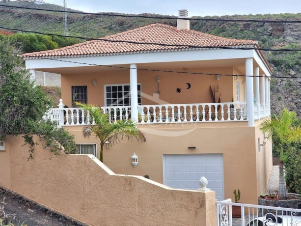 casa-o-chalet-en-venta-en-tijoco-big-3