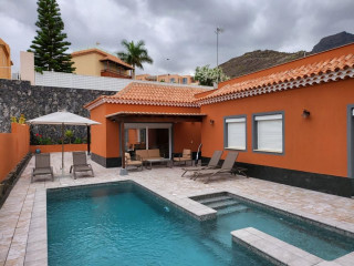 Casa o chalet independiente en venta en avenida Kurt Konrad Mayer (ref. 1312)