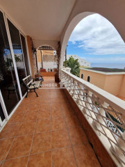 Chalet pareado en venta en Urb. Ocean View, San Eugenio Alto (ref. 1010)