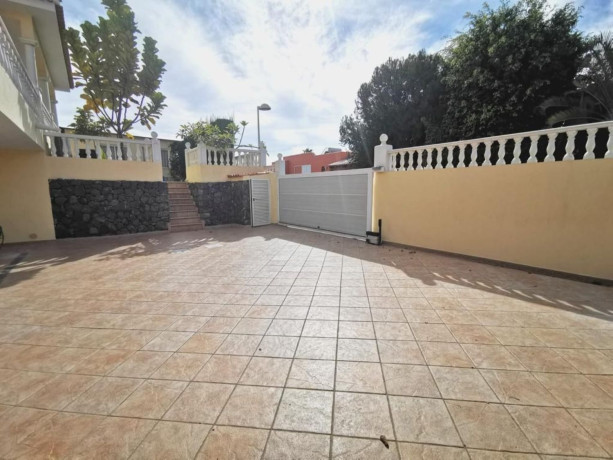 casa-o-chalet-independiente-en-venta-en-la-caleta-big-12