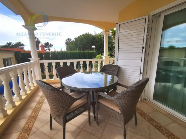 casa-o-chalet-en-venta-en-la-caleta-big-29