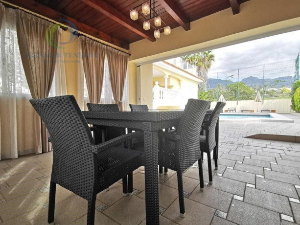 casa-o-chalet-en-venta-en-la-caleta-big-25