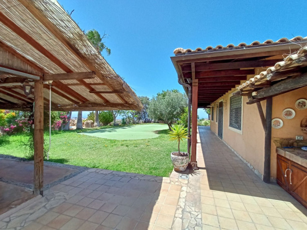 casa-o-chalet-independiente-en-venta-en-calle-elvira-25-big-10