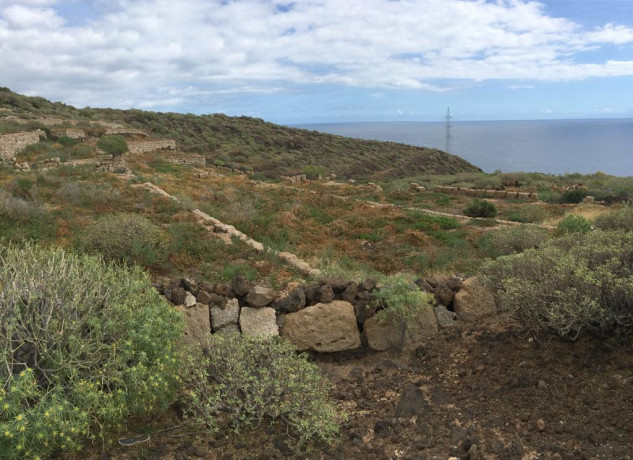 parcela-de-5700-m2-junto-a-autopista-sur-el-tablado-guimar-big-8